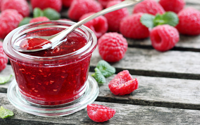 Обои картинки фото еда, мёд,  варенье,  повидло,  джем, ягоды, варенье, малина
