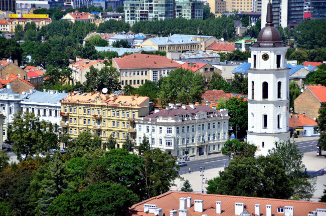 Обои картинки фото города, вильнюс, литва, крыши, дома, здания