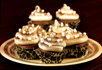 Картинка еда пирожные кексы печенье безе