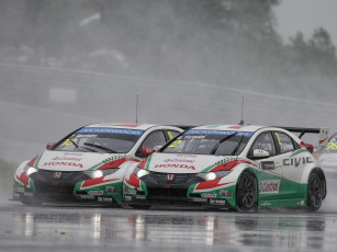 Картинка спорт автоспорт гонка трасса скорость