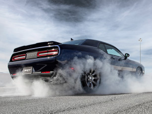 обоя спорт, drift, темный, дым, lc, srt, challenger, dodge, 2015г