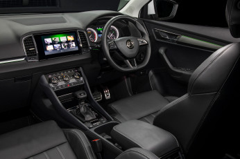 Картинка автомобили спидометры торпедо skoda