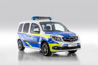 Картинка автомобили полиция mercedes