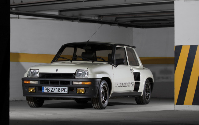 Обои картинки фото автомобили, renault