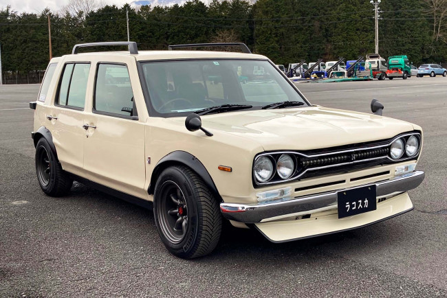 Обои картинки фото автомобили, выставки и уличные фото, nissan