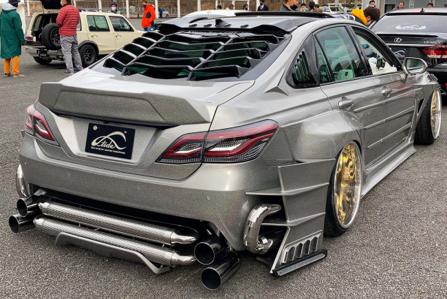 Обои картинки фото автомобили, выставки и уличные фото, toyota