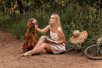 Картинка девушки -+блондинки +светловолосые блондинка велосипед шляпа книга собака