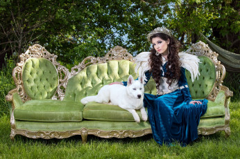 Картинка девушки -+креатив +косплей брюнетка локоны собака косплей