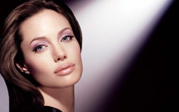 Картинка девушки angelina+jolie актриса портрет