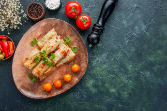 обоя еда, вторые блюда, помидоры, перец, голубцы, петрушка