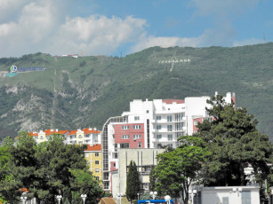 Картинка геленджик города здания дома