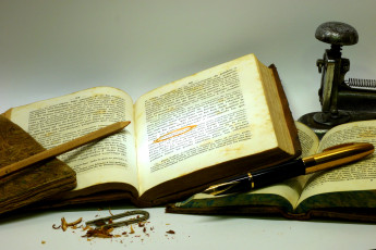 Картинка разное канцелярия книги книга карандаш ручка точилка