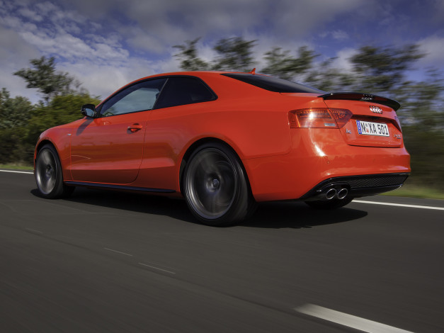 Обои картинки фото автомобили, audi, красный, a5, au-spec, competition, coupе, s-line, quattro, 2-0t