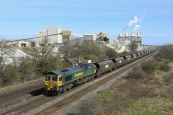 Картинка техника поезда железная дорога рельсы локомотив состав