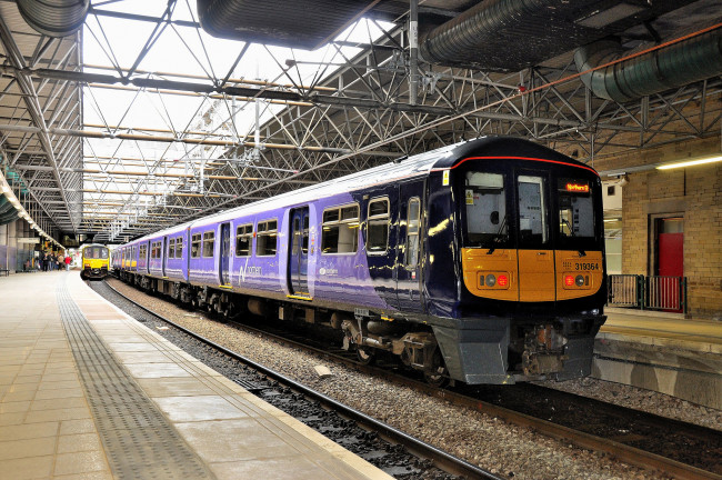 Обои картинки фото техника, поезда, железная, дорога, рельсы, локомотив, состав