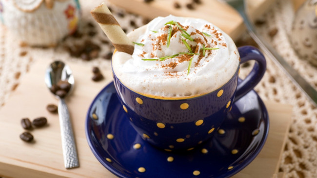 Обои картинки фото еда, кофе,  кофейные зёрна, капучино