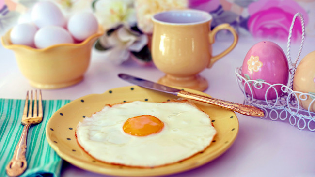 Обои картинки фото еда, Яичные блюда, глазунья