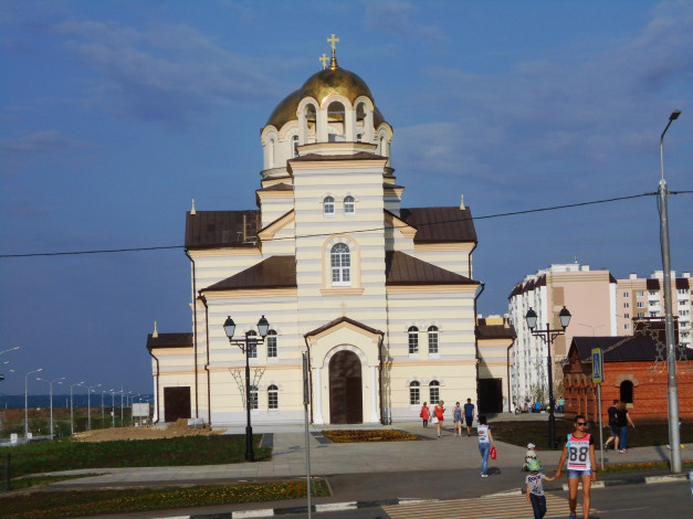Обои картинки фото города, - православные церкви,  монастыри, здание, город, храм, церковь, храм святителя спиридона тримифунтского, микрорайон cолнечный, саратoв