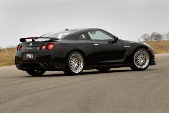 Картинка автомобили nissan datsun