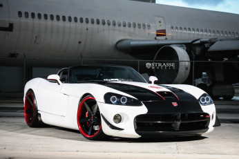Картинка dodge+viper автомобили dodge viper srt 10 acr мощь скорость у этого парня в крови