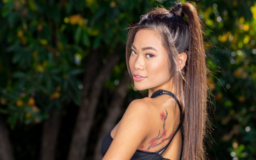 Картинка vina+sky девушки -+азиатки vina sky флирт девушка брюнетка азиатка стройная модель поза взгляд