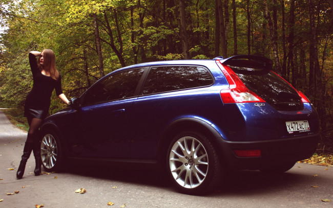 Обои картинки фото автомобили, -авто с девушками, volvo, c30