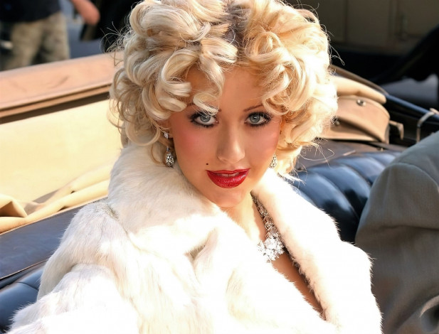 Обои картинки фото музыка, christina aguilera, певица, блондинка, лицо