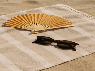 Картинка 3д+графика реализм+ realism веер очки солнцезащитные
