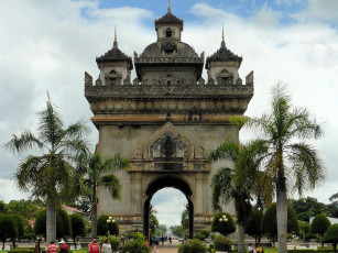 Картинка города исторические архитектурные памятники