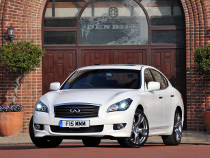Картинка автомобили infiniti