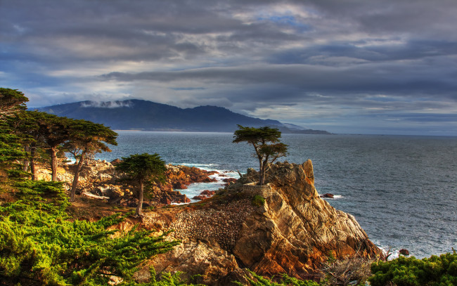 Обои картинки фото view, point, природа, побережье, море, панорама, горы, деревья