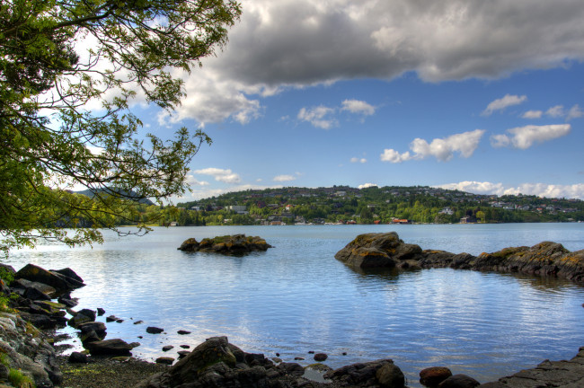 Обои картинки фото норвегия, берген, природа, реки, озера, река, облака