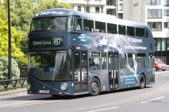 Картинка автомобили автобусы пассажирский транспорт