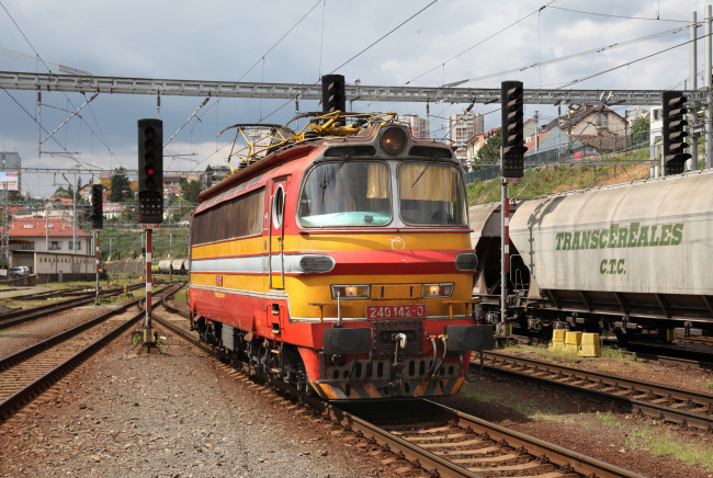 Обои картинки фото техника, электровозы, железная, дорога, рельсы, локомотив