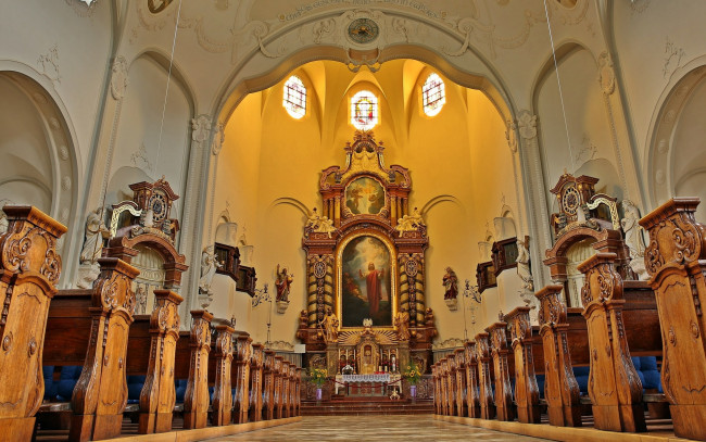 Обои картинки фото интерьер, убранство,  роспись храма, собор