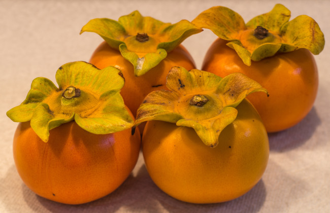 Обои картинки фото еда, хурма, плоды