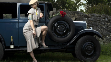 Картинка автомобили -авто+с+девушками ретро