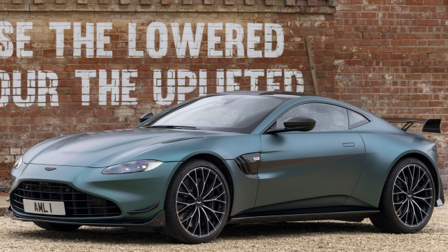Обои картинки фото aston martin vantage f1 edition , uk,  2021, автомобили, aston martin, aston, martin, vantage, f1, edition, 2021