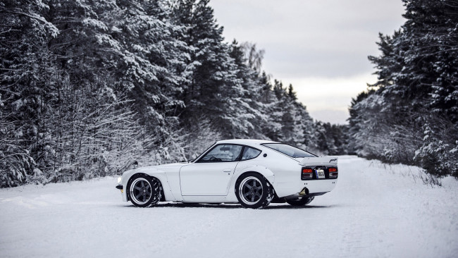 Обои картинки фото автомобили, nissan, datsun, 240z