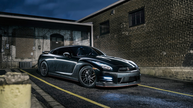 Обои картинки фото автомобили, nissan, datsun, gt-r