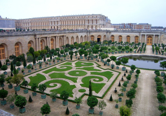 Обои картинки фото версаль, города, дворцы, замки, крепости, арки, парк, окна