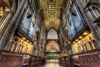 Картинка интерьер убранство роспись храма костел