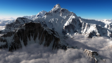 Картинка природа горы дымка снег