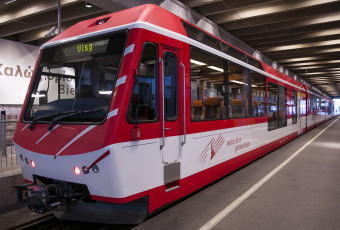 Картинка техника поезда перрон состав