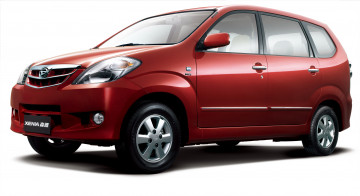 Картинка автомобили daihatsu красный cn-spec xenia