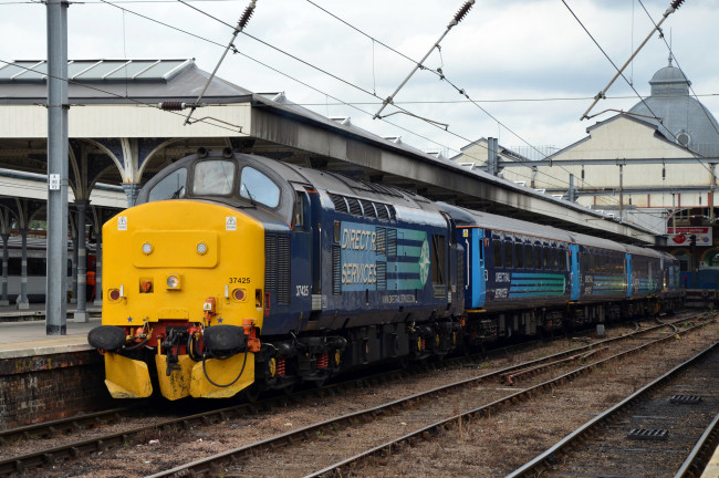 Обои картинки фото техника, поезда, состав, локомотив, рельсы, дорога, железная