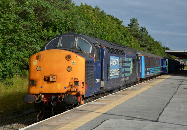 Обои картинки фото техника, поезда, состав, локомотив, рельсы, дорога, железная