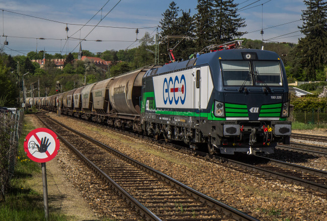 Обои картинки фото техника, электровозы, состав, локомотив