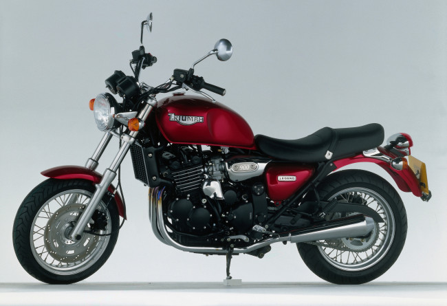Обои картинки фото мотоциклы, triumph
