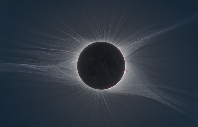 Обои картинки фото космос, луна, корона, солнечная, солнечное, затмение, полное